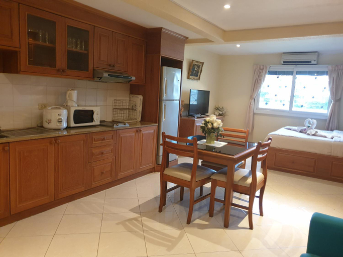 Others 5, Chaiyapoon Inn, Pattaya