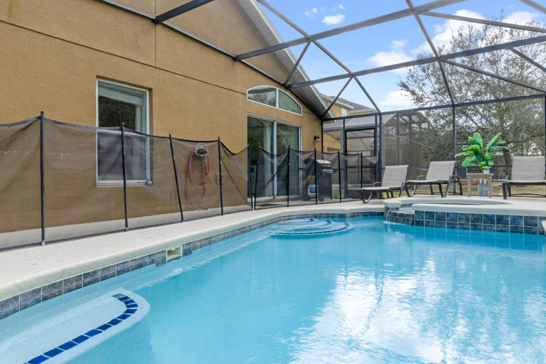 Sport & Beauty 2, Bedrooms  3 Bathrooms  Veranda Palms 4458 NP, Osceola