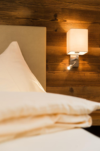 Bedroom 2, Hotel Gasthof Erbhof Anderlhof, Zell am See