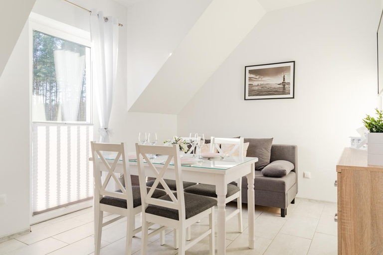Others 4, Nadmorska Przystan Apartamenty - Basen, sala zabaw, rowery, animacje, Słupsk