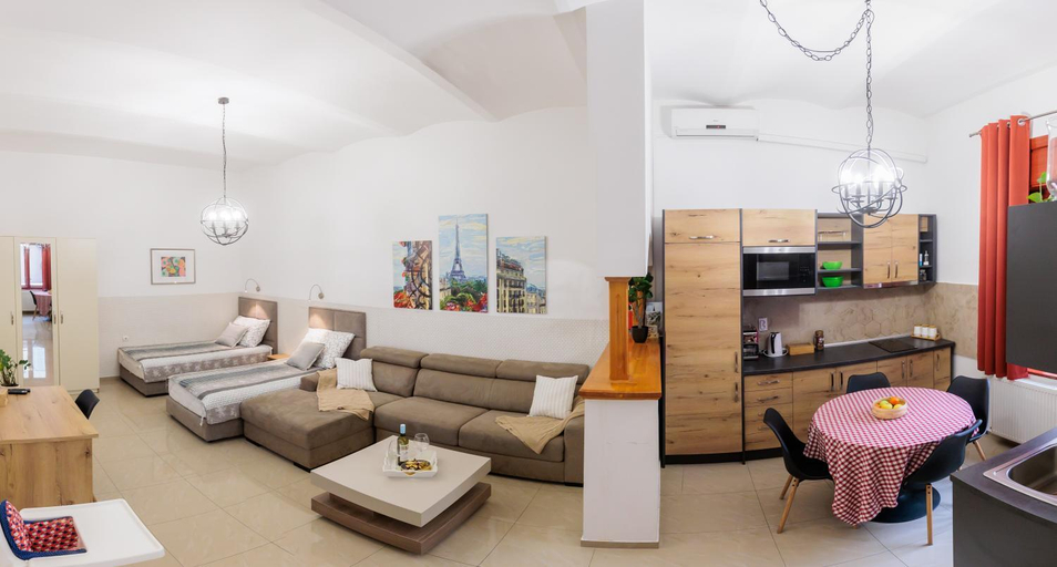 Others 4, Apartments & Rooms Pia, Subotica