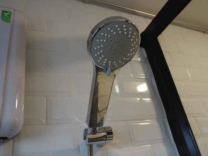 Bathroom 6