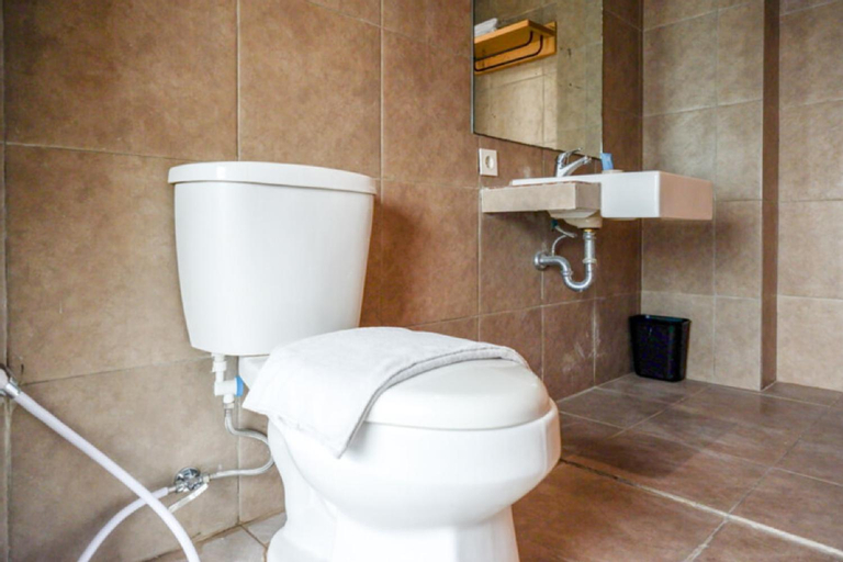 Bathroom 5