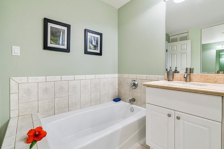 Bathroom 5, Colony Villas at Waikoloa Beach Resort 204, Hawaii