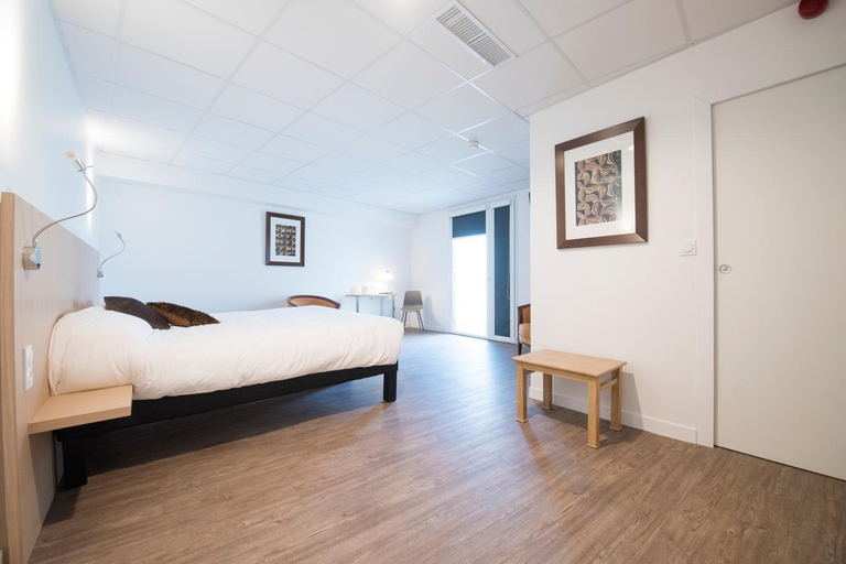 Bedroom 14