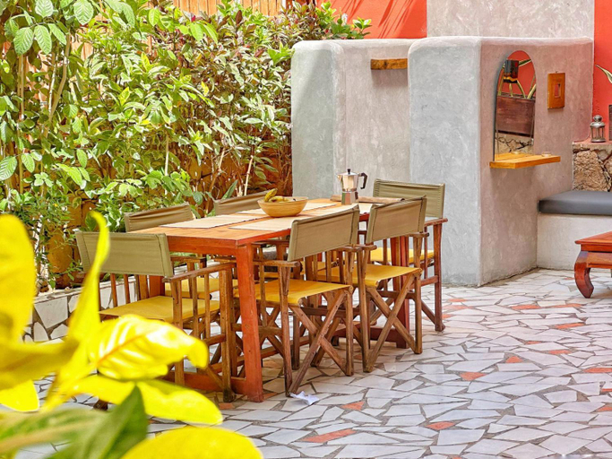 Food & Drinks 3, Boutique Apartments Ibiscus