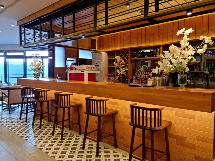 Food & Drinks 4, Alvea Hotel and Residences, Baguio City