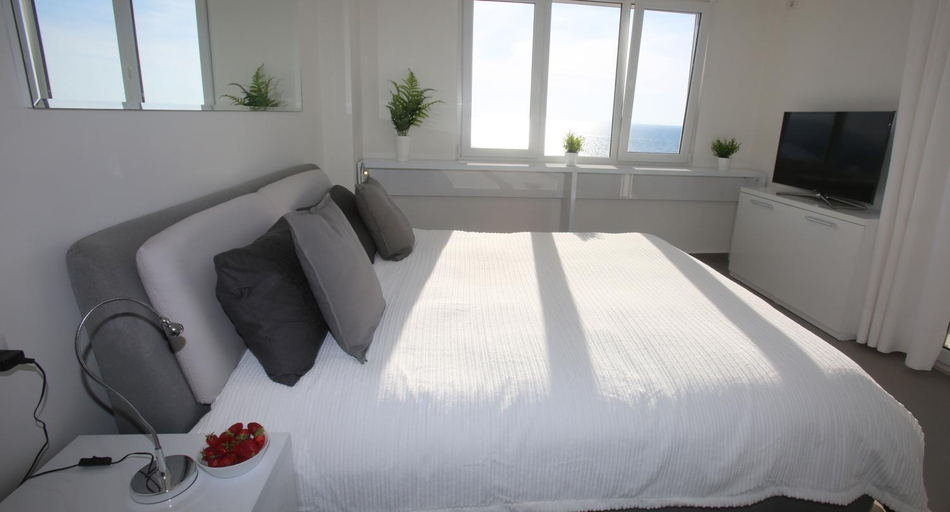 Bedroom, White Residence Luxury Apartments, Sarandës