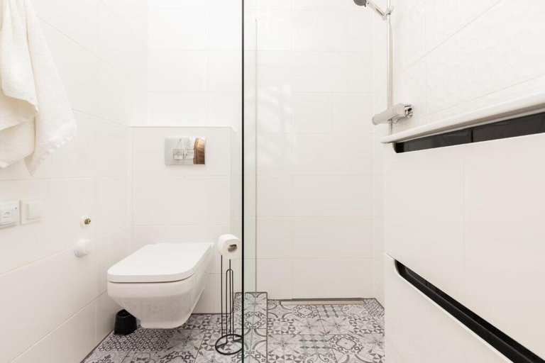 Bathroom, TOTU HOME Gdańsk Marina Apartment, Gdańsk City