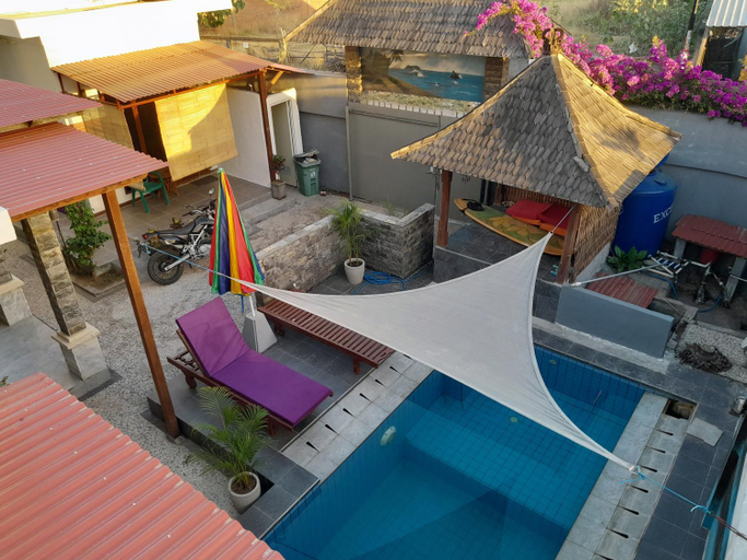 Swimming Pool 8