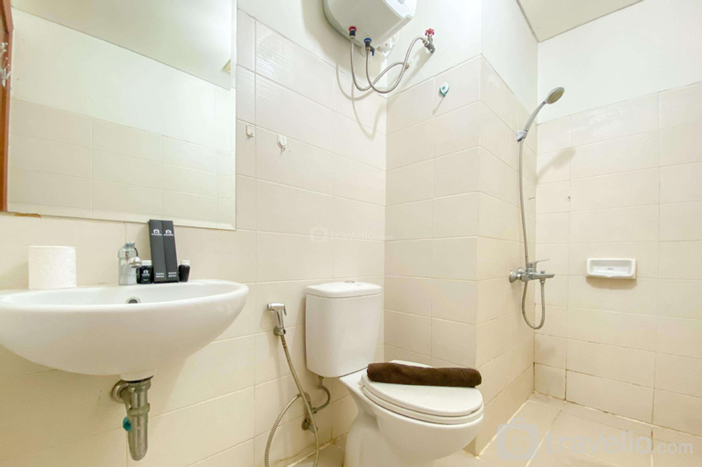 Bedroom 2, Luxury 2BR at Woodland Park Residence By Travelio, South Jakarta