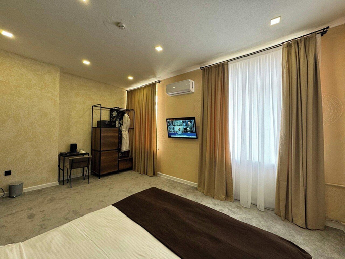 Bedroom 3, DEV Hotel, Baku