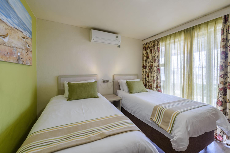 Bedroom 2, St Michaels Sands Hotel and Timeshare Resort, Ugu
