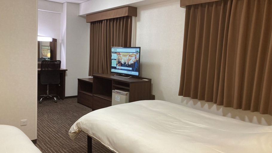 Bedroom 2, Hotel Alpha-One Miyakonojo, Miyakonojō