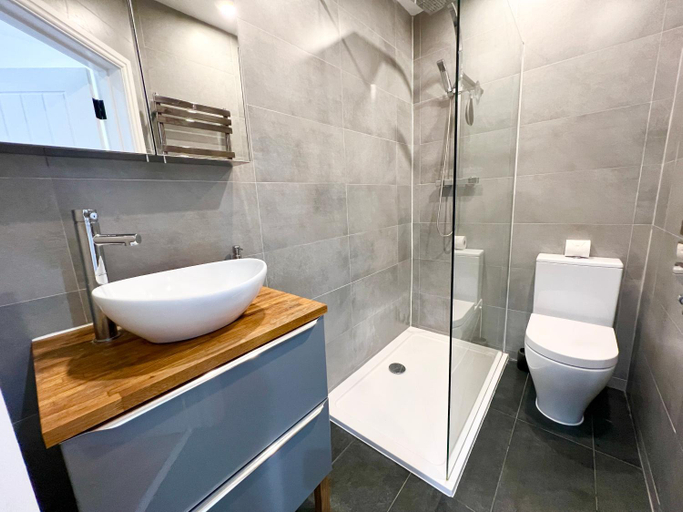 Bedroom 3, Lovely Apartment, One Minute from Bournemouth Beach and Town., Bournemouth
