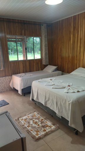 Bedroom 2, Chalé Estância da Mata, Nobres