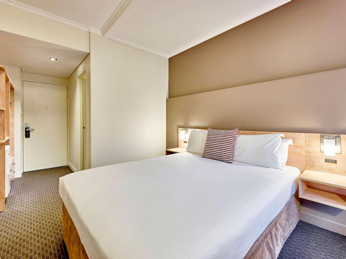 Bedroom 30