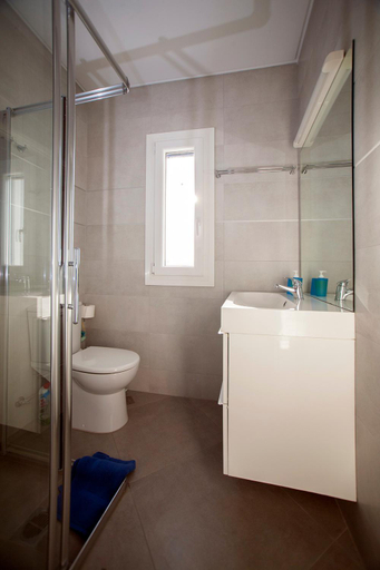 Others 5, Amfitriti's Apartment, South Aegean