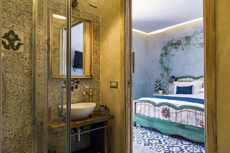 Bedroom 2, Masseria del Carmine Maggiore 1817, Napoli