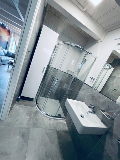 Bathroom 2, Holiday Park & Resort Cieplice Zdroj, Jelenia Góra City