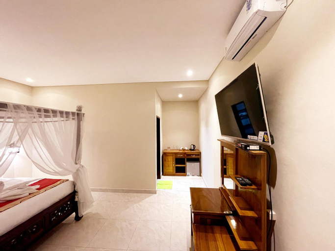 Bedroom 8