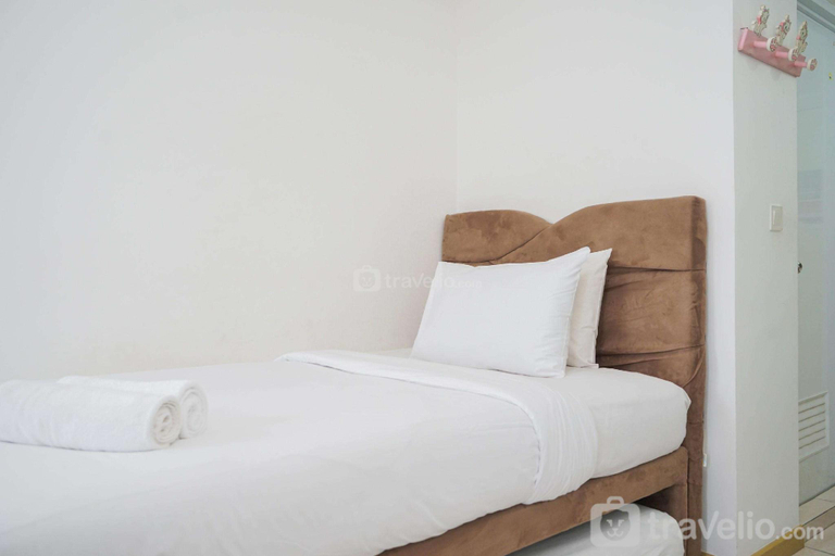 Bedroom 4, Nice and Comfy Studio M-Town Residence By Travelio, Tangerang