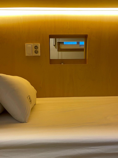 Bedroom 16
