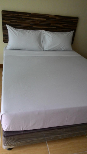 Bedroom 13