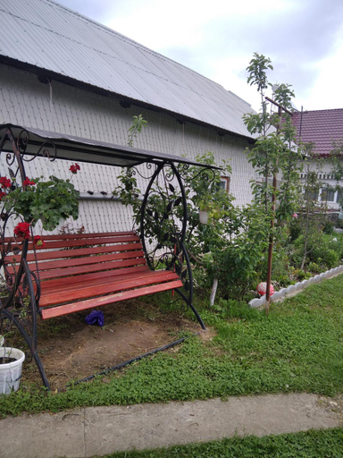 Others 2, Casuta Bunicilor, Dorna Candrenilor