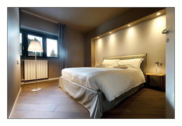 Bedroom 21