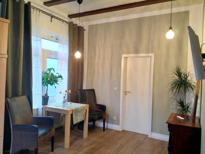 Others 3, Haus Heideblick, Harburg