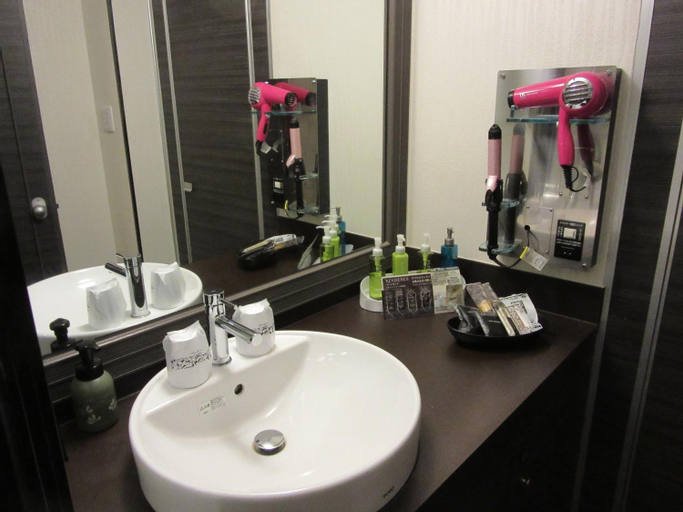 Bathroom 1