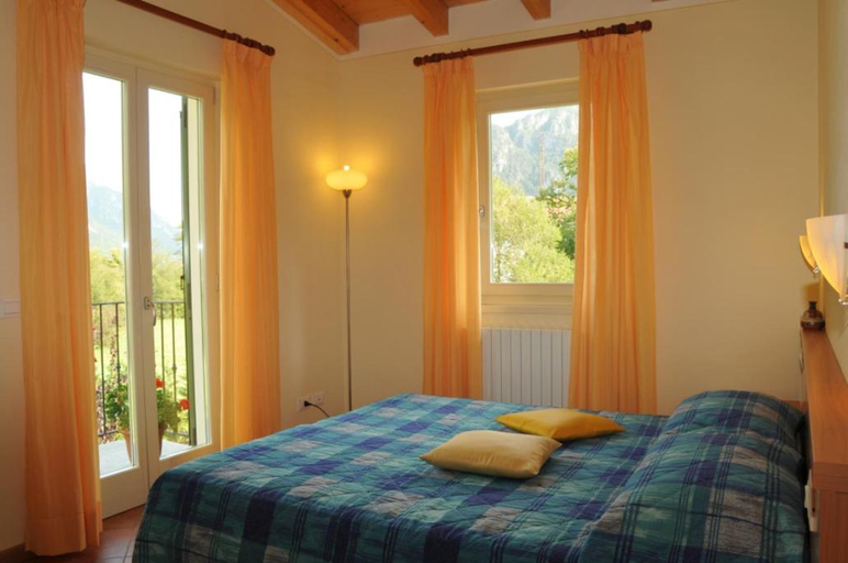 Bedroom 2, Vico Super, Brescia