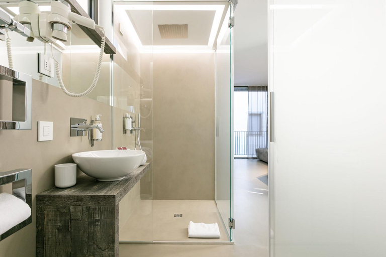 Bathroom 4, DOMUS CAVOUR Rooms&Suites, Sondrio