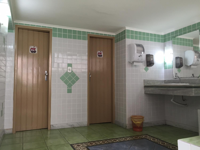 Bathroom 3, Eden Praia Hotel, Porto Seguro