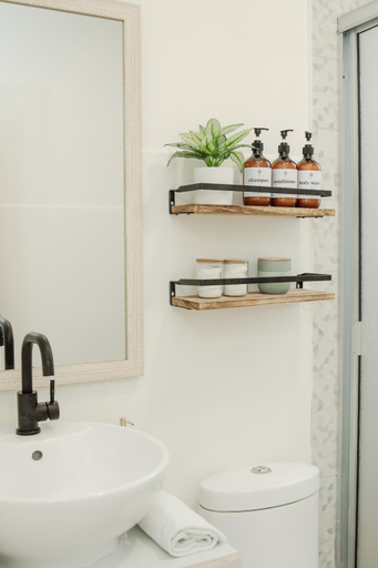 Bathroom 29