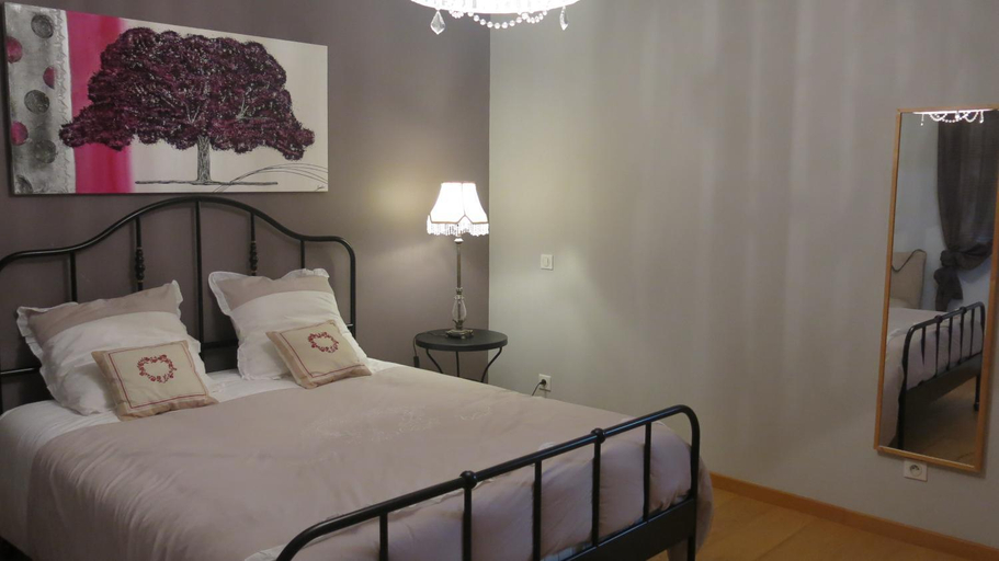 Bedroom 2, Le Real, Tarn