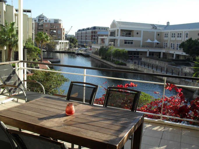 Others 3, Waterfront Stays, City of Cape Town