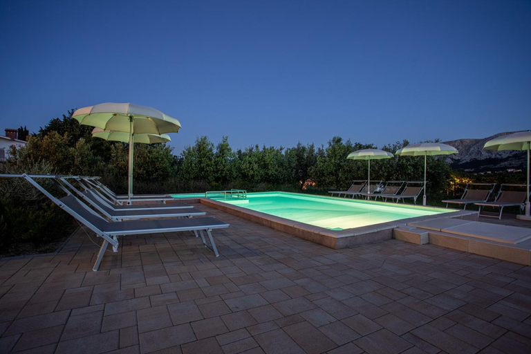 4, Apartments Viktorija 2, Baška