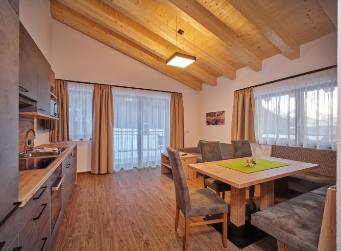 Others 5, Apart Montagna, Imst