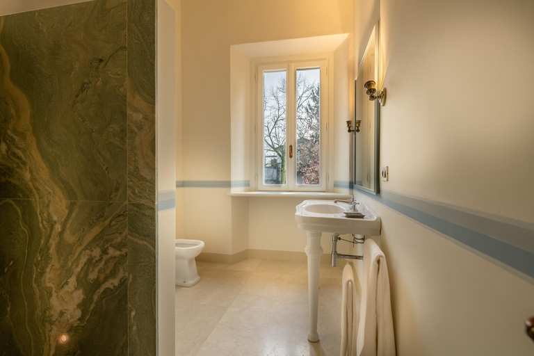 Bathroom 9