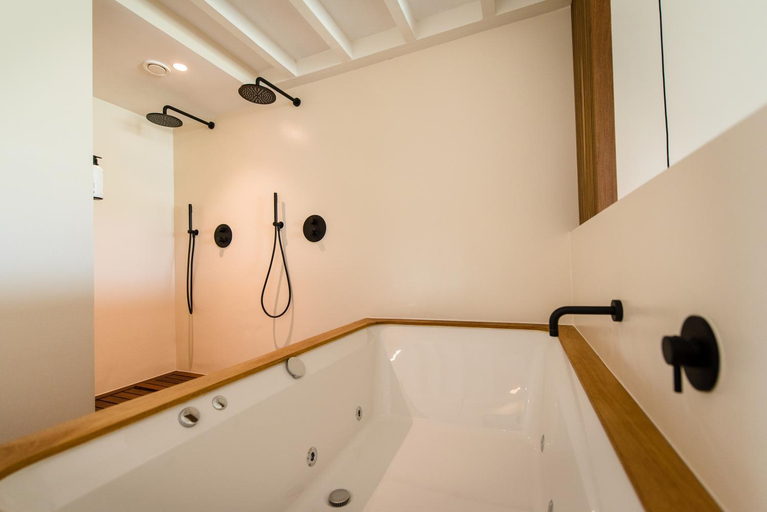 Others 4, Van Heeckeren Apartments & Suites Nes, Ameland