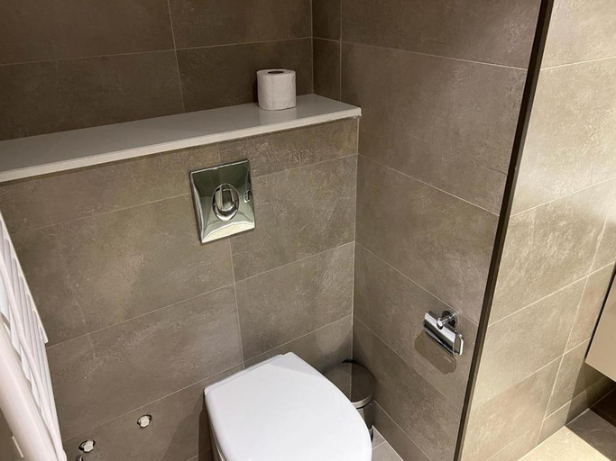 Bathroom 4, palace batumi, Batumi
