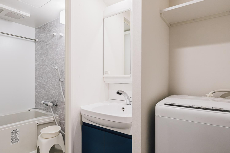Bathroom 3, Ostay Shin-Osaka Hotel Apartment, Osaka
