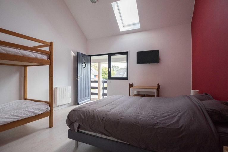 Bedroom 2, Les chambres du Bistro du Canal, Finistère