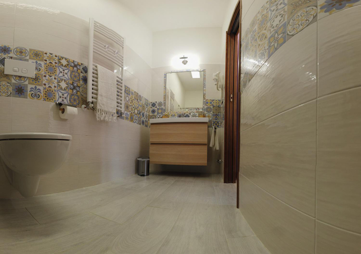 Bathroom 4