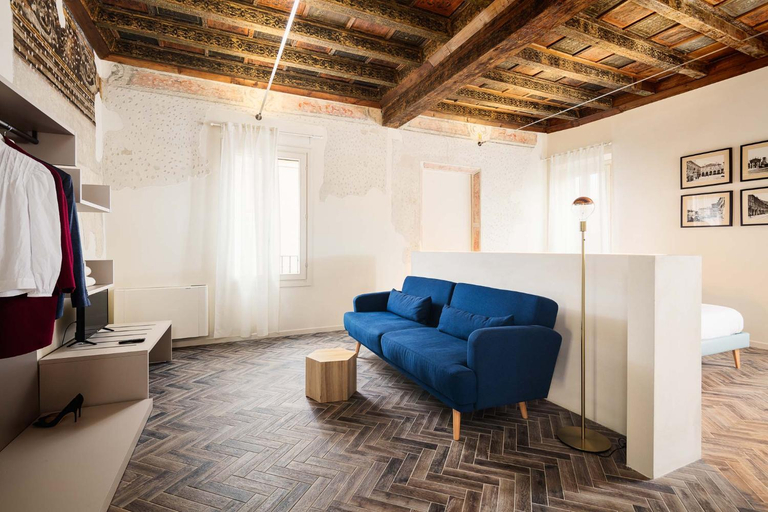 Others 4, Residenza Giulio Romano, Mantua