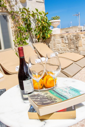 Food & Drinks, Valletta Apartments 19