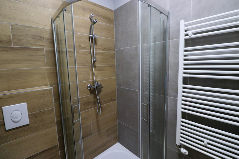 Others 4, Rooms Matic, Velika Gorica