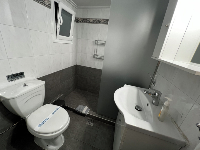 Bathroom 3, Pnyka Apartment 1, Attica